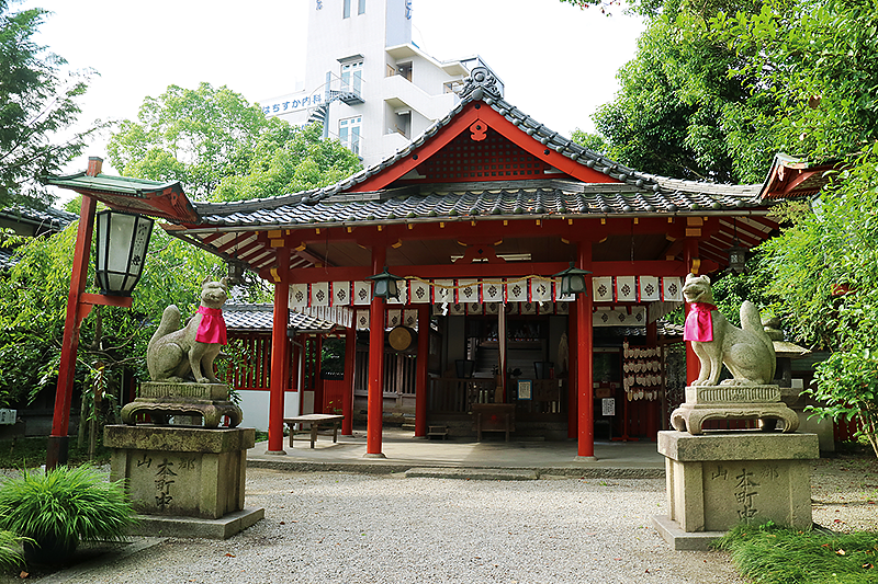 源九郎稲荷神社(げんくろういなりじんじゃ)