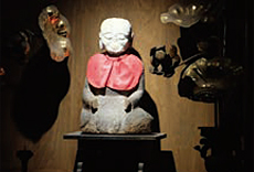 本長谷寺堂内に安置